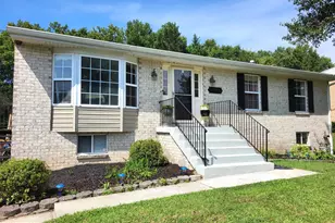 11819 Sylvia Dr, Clinton, MD 20735 - Photo 1