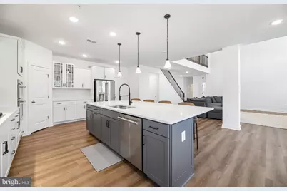 6807 Fountain Park Drive, Glenn Dale, MD 20769 - Photo 20