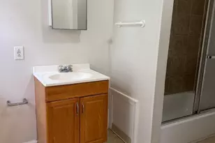7405 Columbia Ave, College Park, MD 20740 - Photo 10