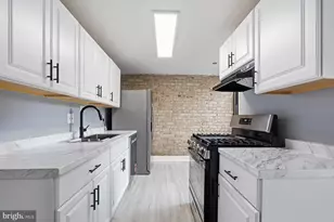 3346 Huntley Square, Temple Hills, MD 20748 - Photo 18