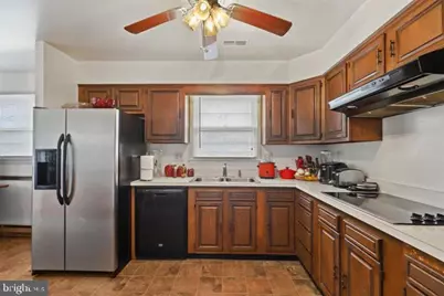 8007 Prince Georges Drive, Fort Washington, MD 20744 - Photo 8