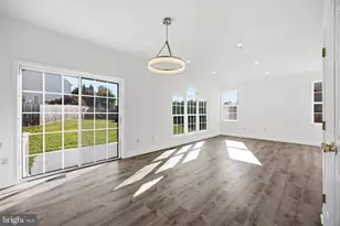 7506 Cailen Ct, Beltsville, MD 20705 - Photo 12