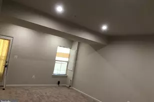 10048 Dorsey Ln, Lanham, MD 20706 - Photo 16