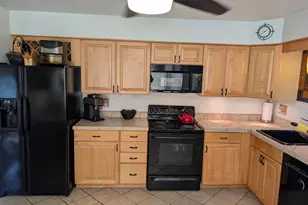 5201 Oahu Ct, Temple Hills, MD 20748 - Photo 4
