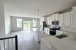 10334 Vista Meadow Way, Lanham, MD 20706 - Photo 4