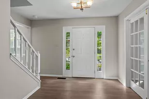12204 Stanfield Ct, Bowie, MD 20720 - Photo 4