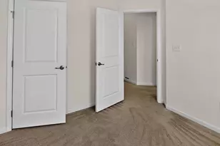 5363 S Center Dr, Greenbelt, MD 20770 - Photo 28