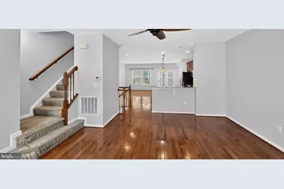 5363 S Center Drive, Greenbelt, MD 20770 - Photo 18