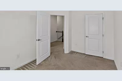 5363 S Center Drive, Greenbelt, MD 20770 - Photo 30