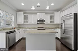 7209 Silver Thorn Way, Beltsville, MD 20705 - Photo 8