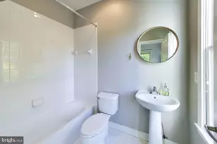 4400 Longfellow St, Hyattsville, MD 20781 - Photo 22