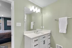 2708 Duvall Ridge Rd, Landover, MD 20785 - Photo 22