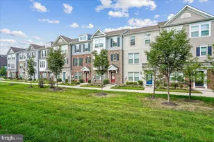 3013 Duvall Rd, Hyattsville, MD 20785 - Photo 2