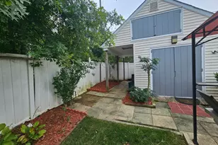 2807 Birdseye Ln, Bowie, MD 20715 - Photo 48