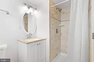 7008 E Lombard, Landover, MD 20785 - Photo 28