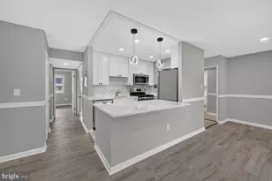 529 Wilson Bridge Dr, Oxon Hill, MD 20745 - Photo 1