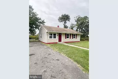 601 Carson Avenue, Oxon Hill, MD 20745 - Photo 2