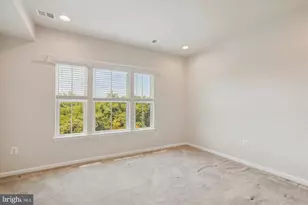6102 Chronicle St, Hyattsville, MD 20782 - Photo 10
