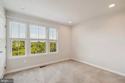 6102 Chronicle Street, Hyattsville, MD 20782 - Photo 14