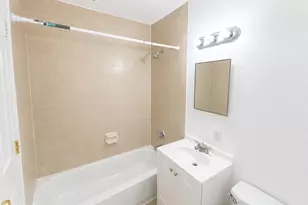 7516 Hawthorne St, Landover, MD 20785 - Photo 4