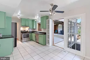 2914 Stonybrook Dr, Bowie, MD 20715 - Photo 12