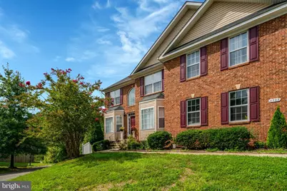 4905 Faith Crossing Court, Temple Hills, MD 20748 - Photo 2