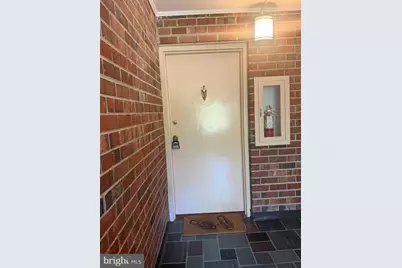 6022 Westchester Drive #301, College Park, MD 20740 - Photo 2