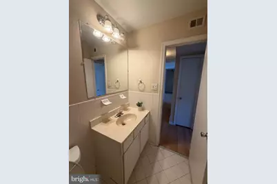 6022 Westchester Drive #301, College Park, MD 20740 - Photo 8