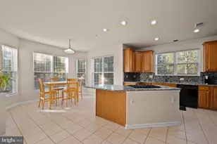 10006 Enford Ct, Lanham, MD 20706 - Photo 32