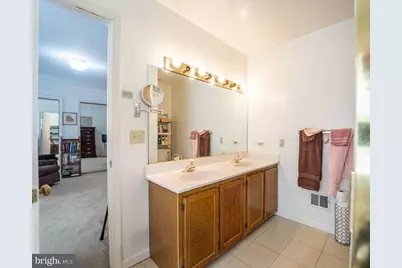 9217 Hobart Street, Springdale, MD 20774 - Photo 12