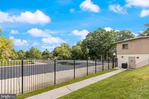 7529 Riverdale Rd, New Carrollton, MD 20784 - Photo 22