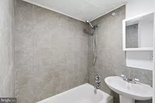 7744 Bender Rd, Landover, MD 20785 - Photo 28