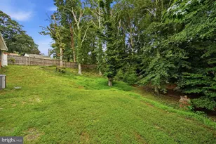5030 Leland Dr, Oxon Hill, MD 20745 - Photo 26