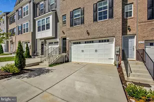1030 Highpoint Trl, Laurel, MD 20707 - Photo 2