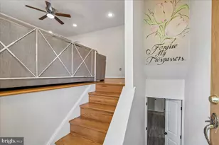 5309 Acorn Dr, Temple Hills, MD 20748 - Photo 2