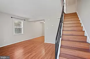2613 Colebrooke Dr, Temple Hills, MD 20748 - Photo 2