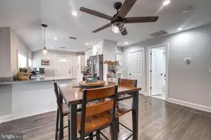 205 10th St, Laurel, MD 20707 - Photo 4