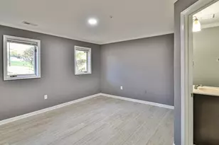 2010 Alice Ave, Oxon Hill, MD 20745 - Photo 16