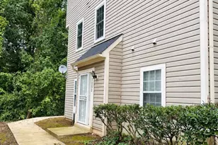 7252 Mahogany Dr, Landover, MD 20785 - Photo 10