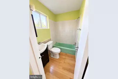 4 Lakecrest Circle, Greenbelt, MD 20770 - Photo 8
