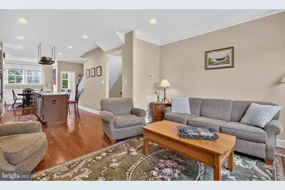 4644 Woodberry Street, Riverdale, MD 20737 - Photo 2