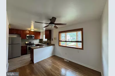 810 Booker Place, Capitol Heights, MD 20743 - Photo 8