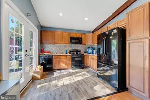 6000 Rayburn Dr, Temple Hills, MD 20748 - Photo 12