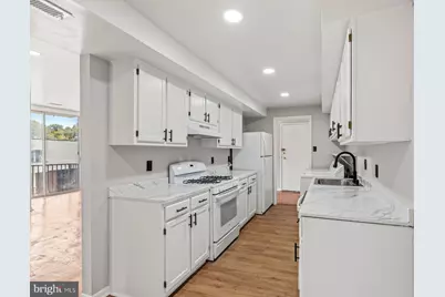 10222 Prince Place #11-202, Upper Marlboro, MD 20774 - Photo 10