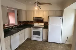 1631 Willowwood Ct, Landover, MD 20785 - Photo 2