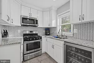 1322 Iron Forge Rd, District Heights, MD 20747 - Photo 8