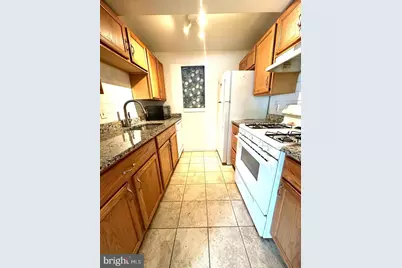 7306 Barlowe Road #S-212, Hyattsville, MD 20785 - Photo 14