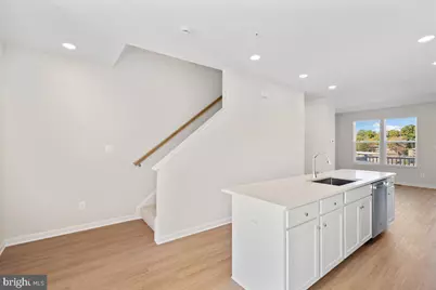 6074 Soho Way, Hyattsville, MD 20782 - Photo 6