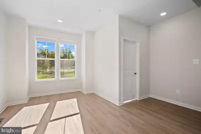 6074 Soho Way, Hyattsville, MD 20782 - Photo 10