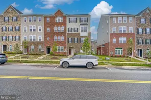 10720 Presidential Pkwy, Upper Marlboro, MD 20772 - Photo 1